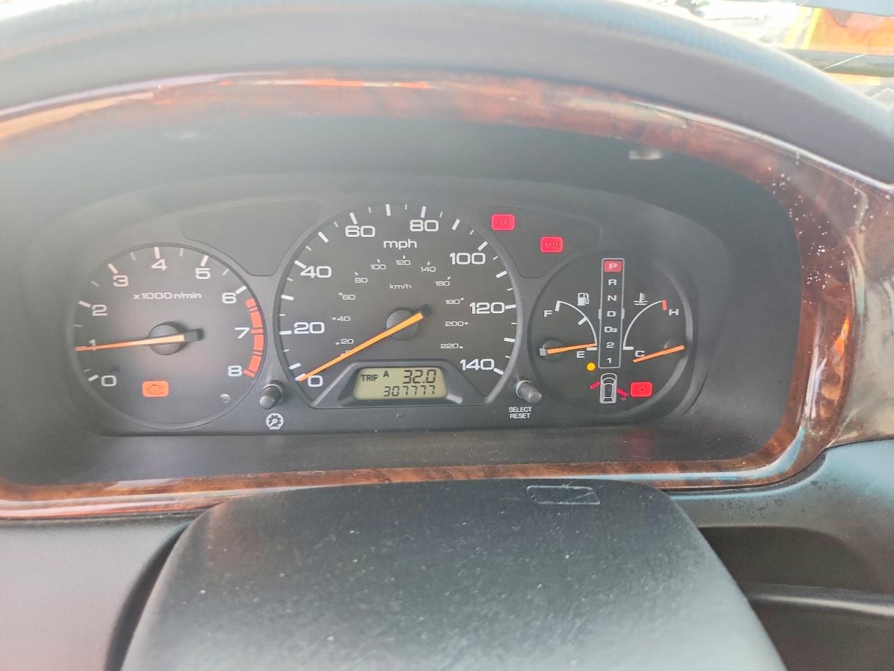 2003 Honda Odyssey Exl Silver vin: 5FNRL18003B008789
