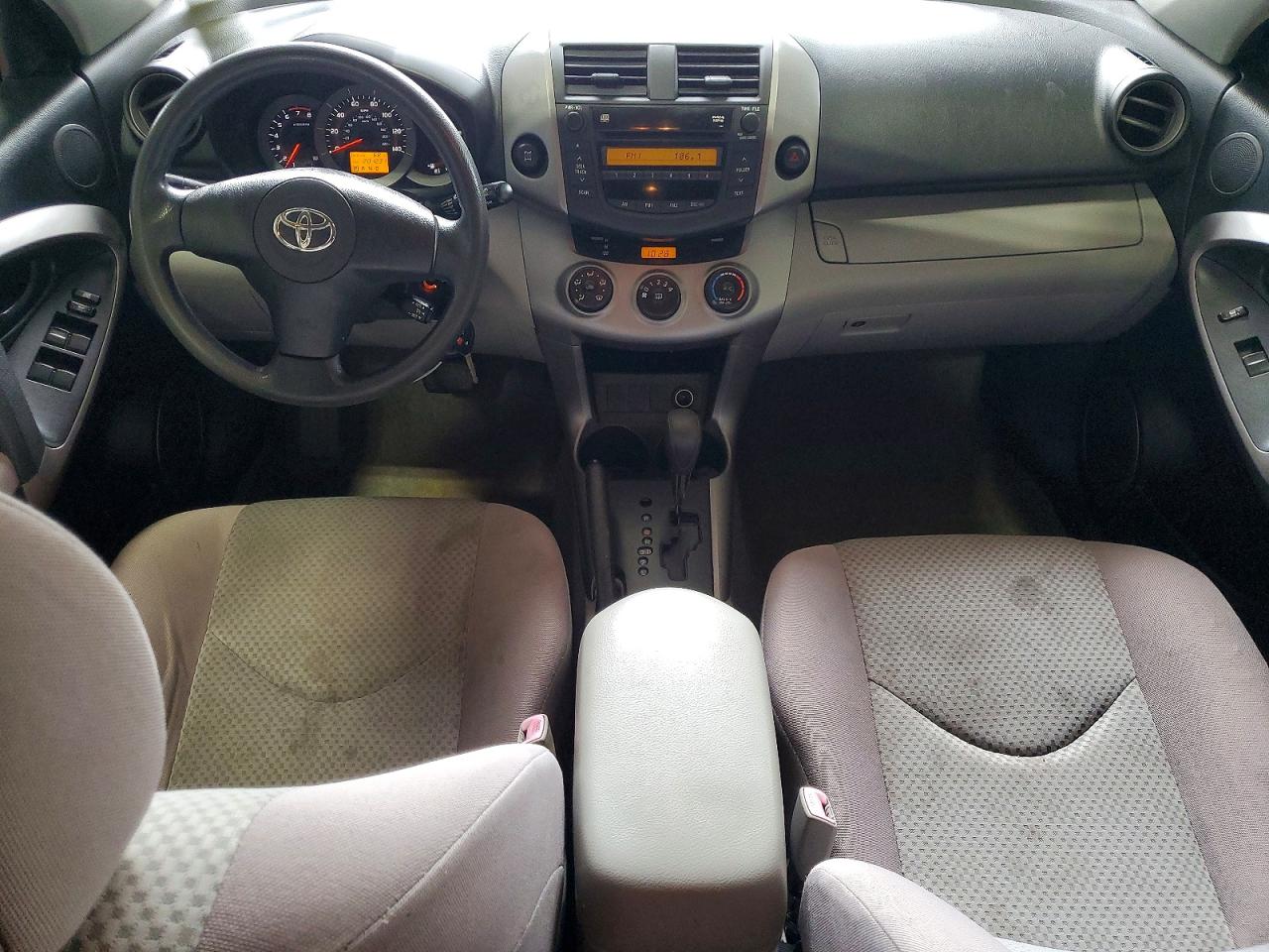 2007 Toyota Rav4 Base Серебряный vin: JTMBD33V575113803