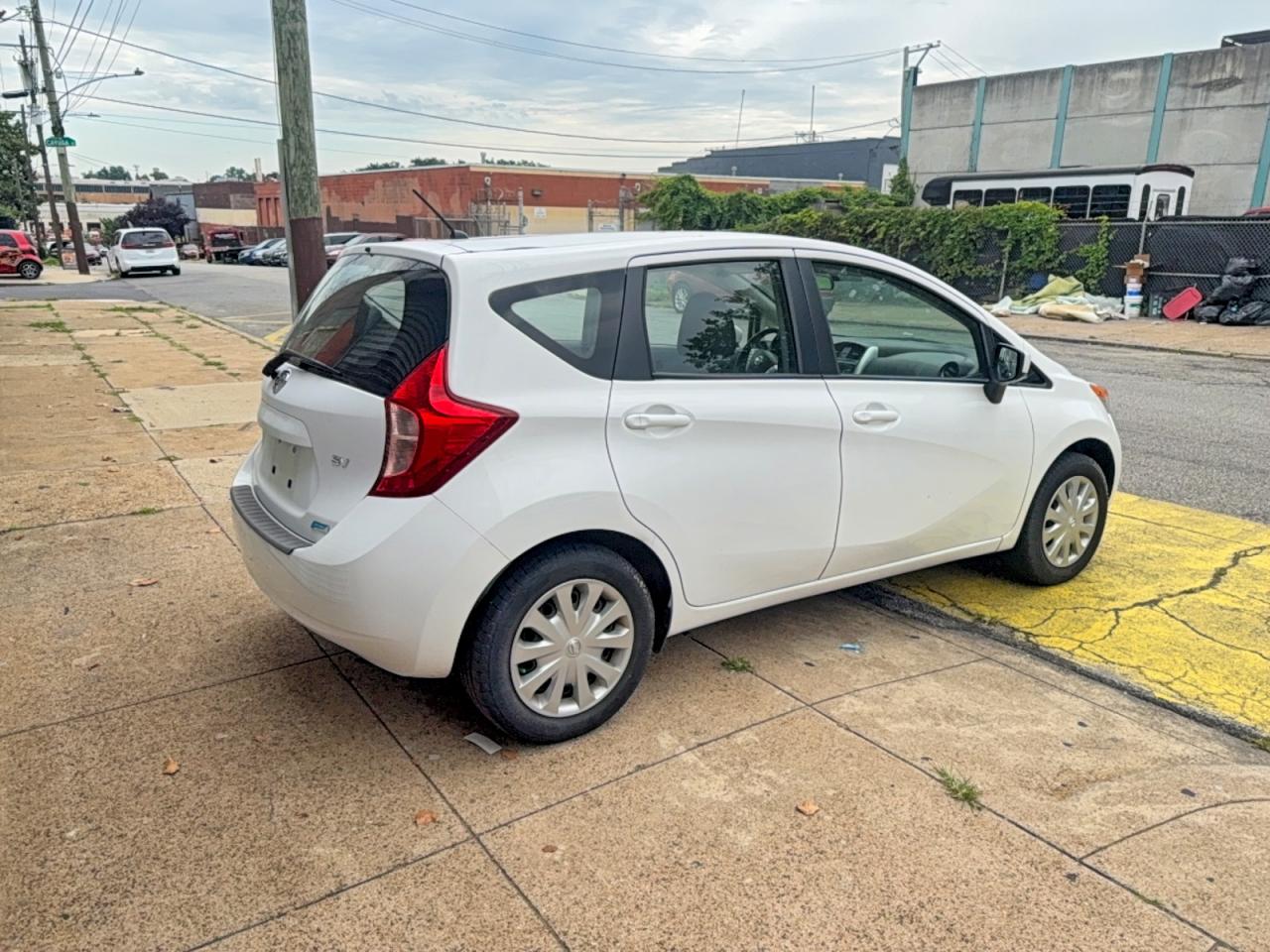 2015 Nissan Versa Note Sv White vin: 3N1CE2CP4FL440790