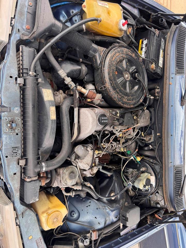1984 Mercedes-benz 300 Dt Blue vin: WDBAB33A9EA038539