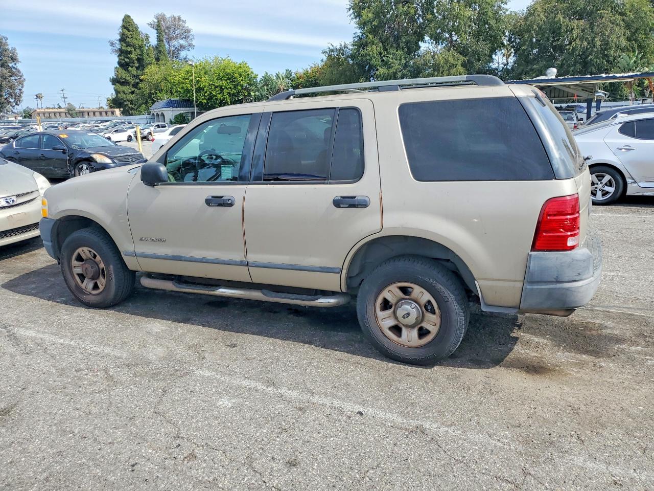 2004 Ford Explorer Xls Gold vin: 1FMZU62E34ZB43352