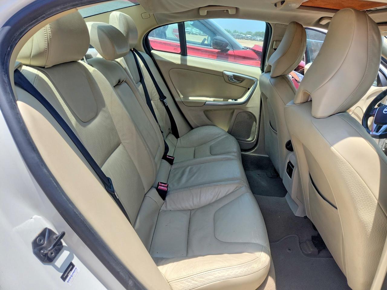 2012 Volvo S60 T5 White vin: YV1622FS7C2053323