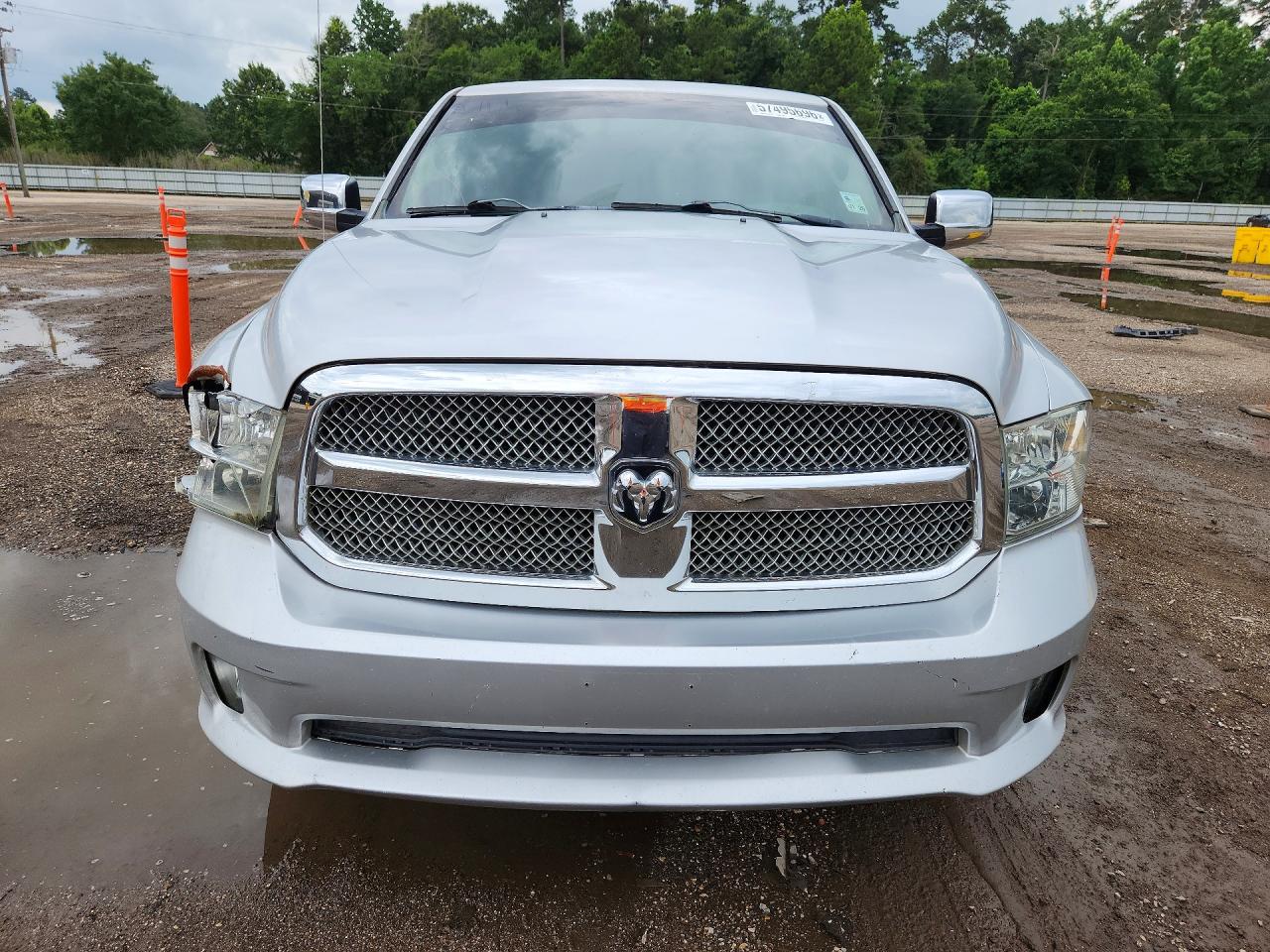 2015 Ram 1500 St Silver vin: 1C6RR6FT9FS565997