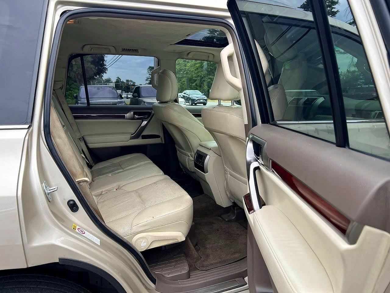 2013 Lexus Gx 460 Tan vin: JTJBM7FX3D5050598