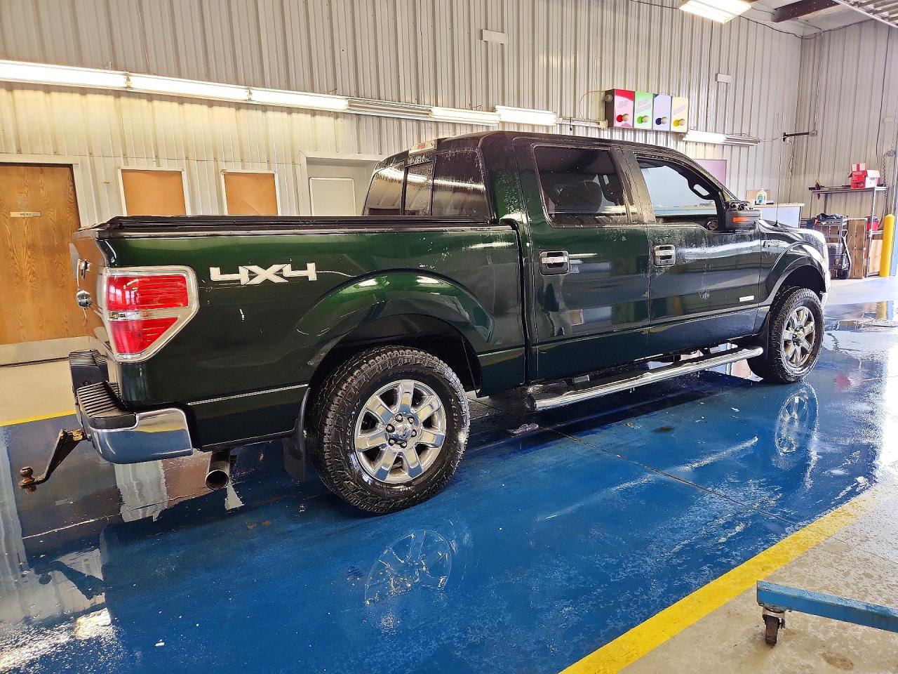 2014 Ford F150 Supercrew Green vin: 1FTFW1ET7EFB76002