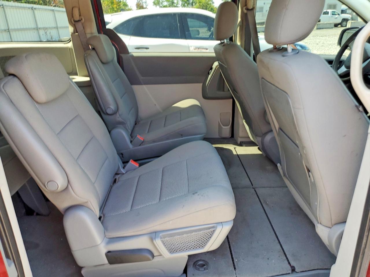 2008 Dodge Grand Caravan Se Red vin: 1D8HN44H08B135699