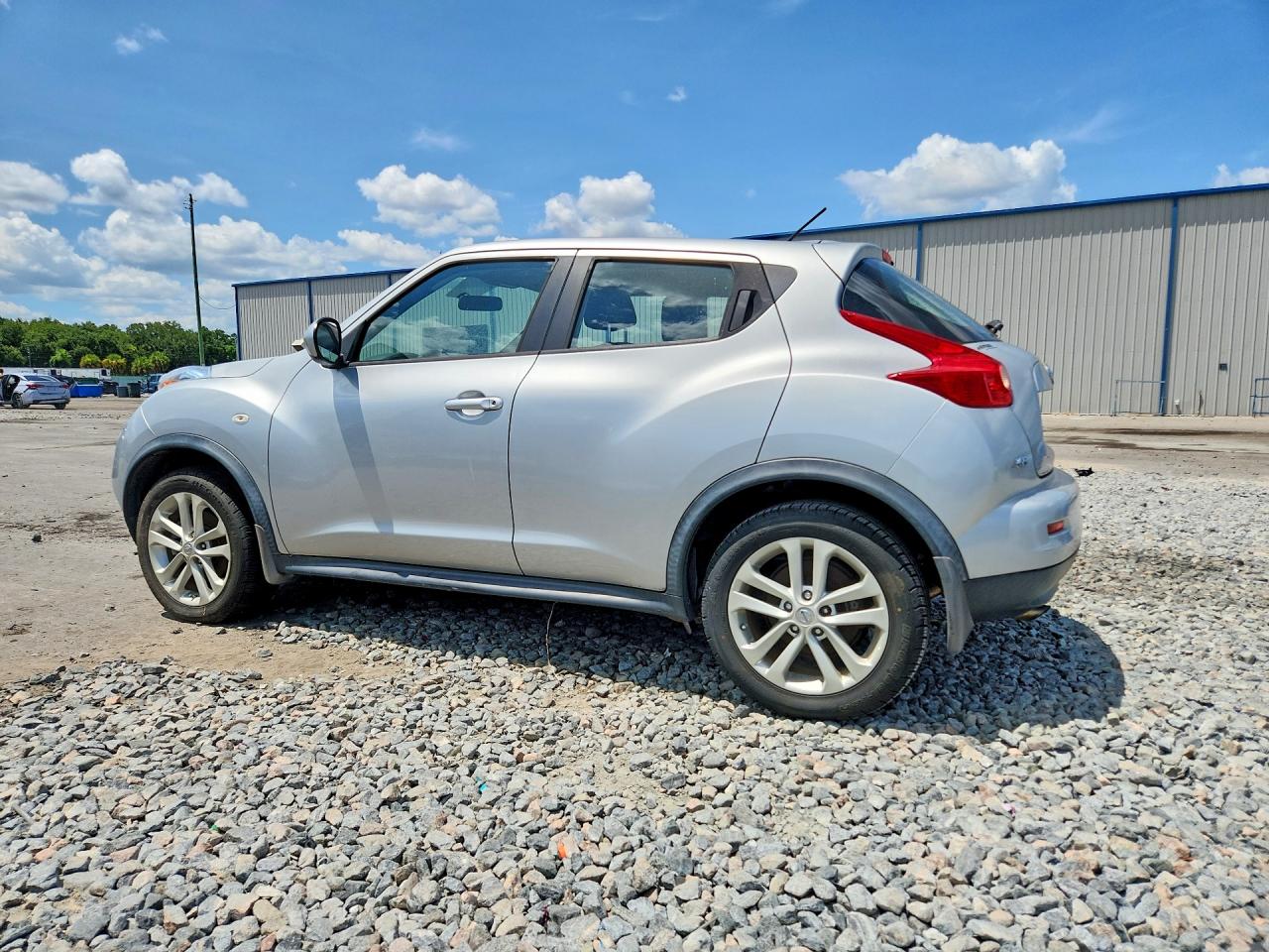 2013 Nissan Juke S Silver vin: JN8AF5MV9DT214869