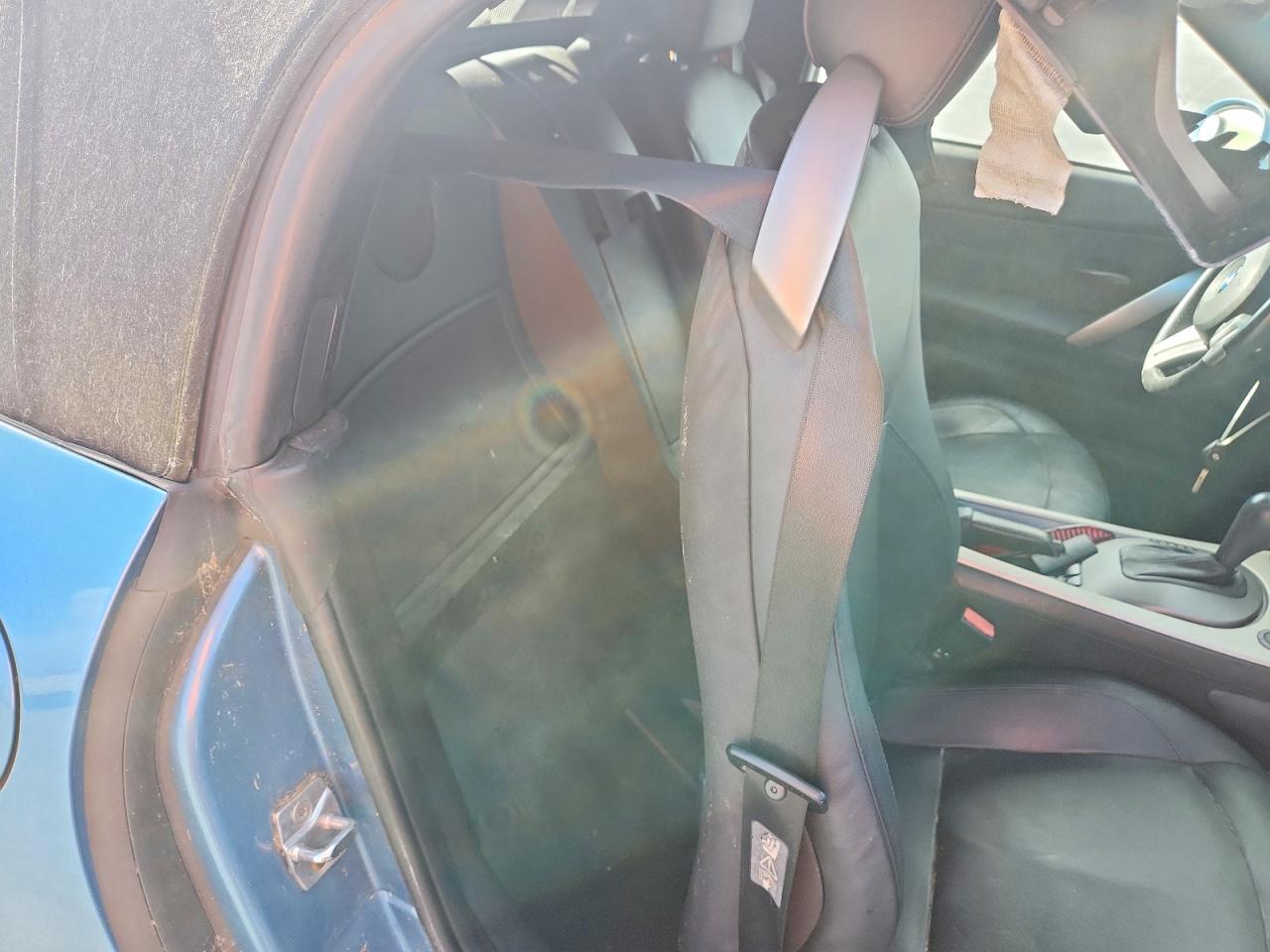 2004 Bmw Z4 2.5 Blue vin: 4USBT33554LS48851