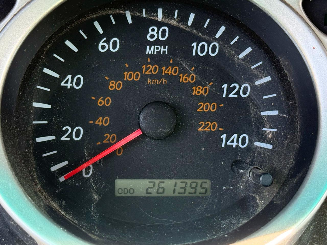 2005 Toyota Highlander Limited Silver vin: JTEEP21A150069075
