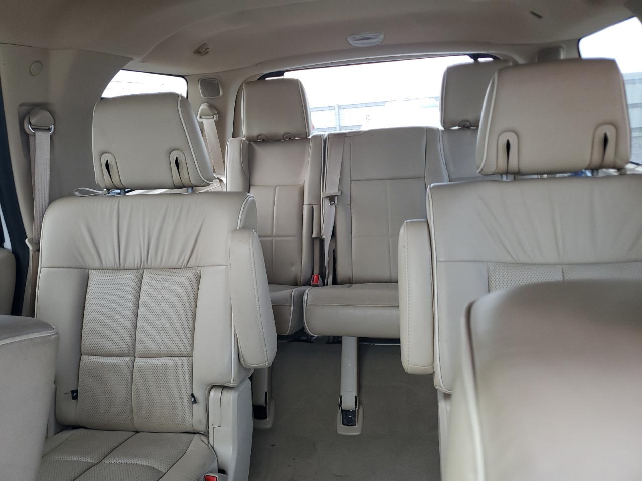 2009 Lincoln Navigator Белый vin: 5LMFU285X9EJ01470