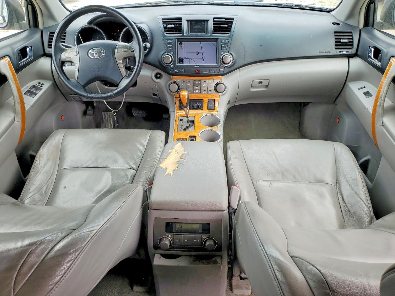 2008 Toyota Highlander Hybrid Limited Silver vin: JTEEW44A982010424