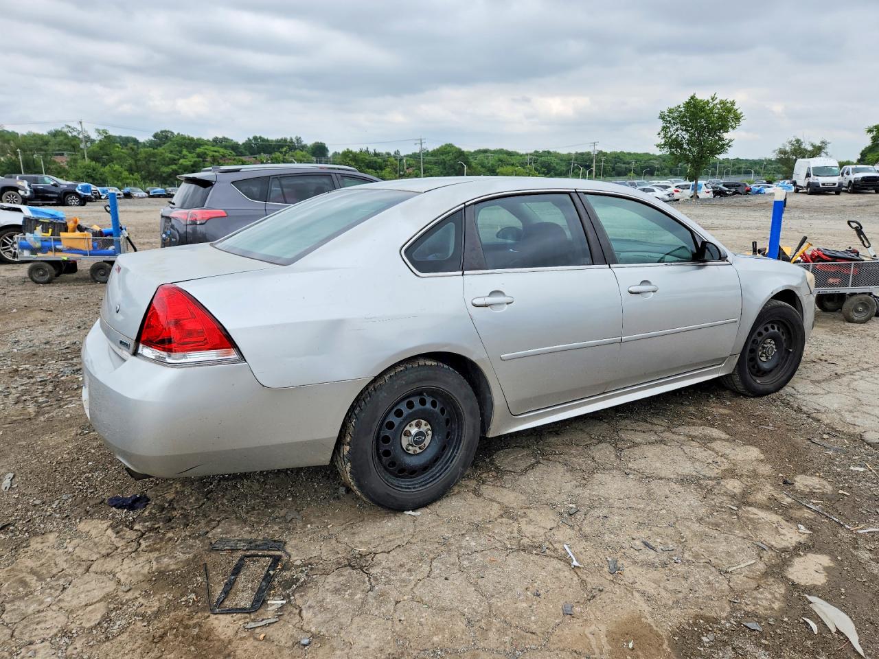 2014 Chevrolet Impala Limited Police Silver vin: 2G1WD5E3XE1147803