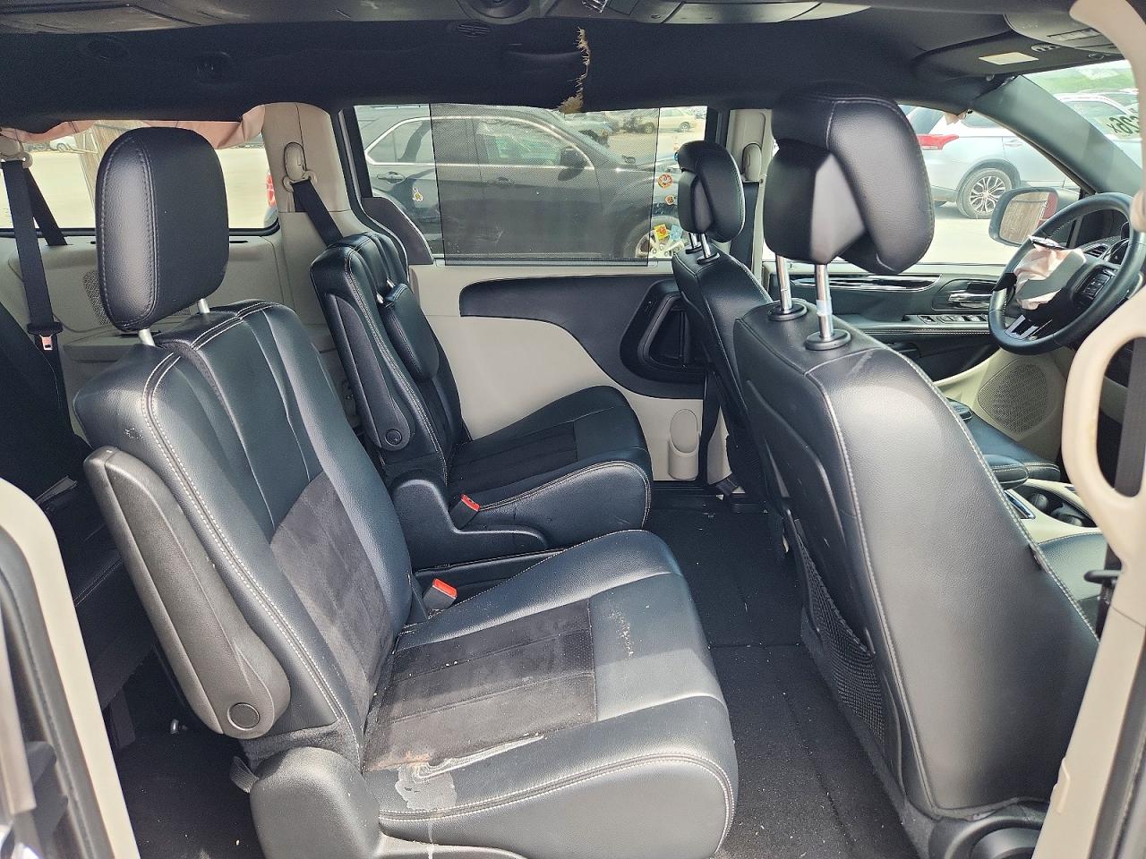 2015 Dodge Grand Caravan Sxt Silver vin: 2C4RDGCG4FR691562