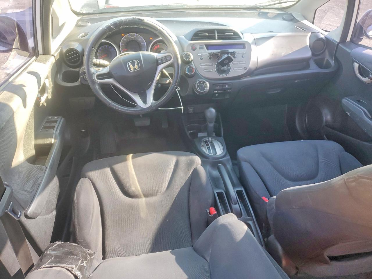 2010 Honda Fit Sport White vin: JHMGE8H43AC003883