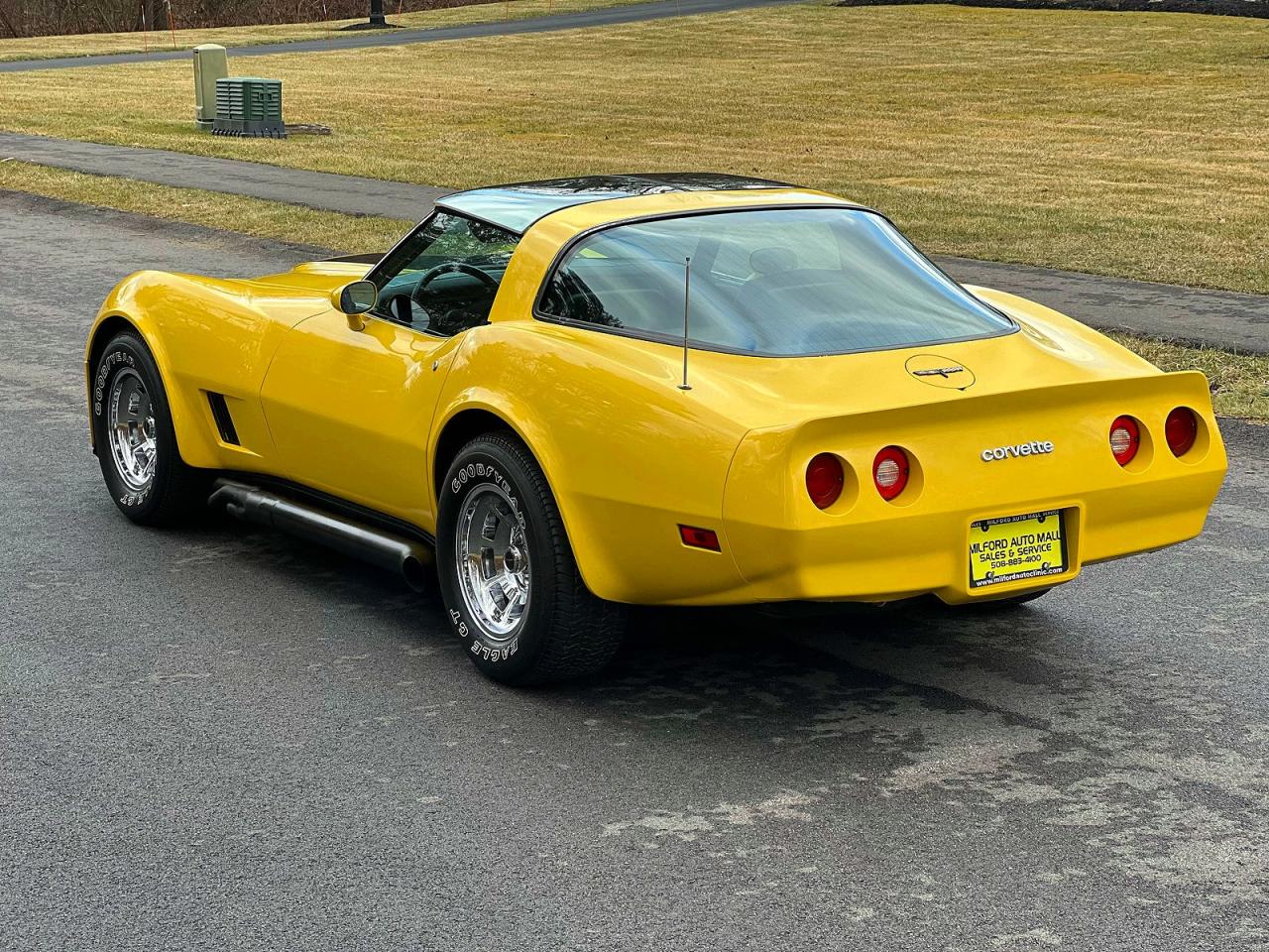 1981 Chevrolet Corvette Желтый vin: 1G1AY8761B5102752