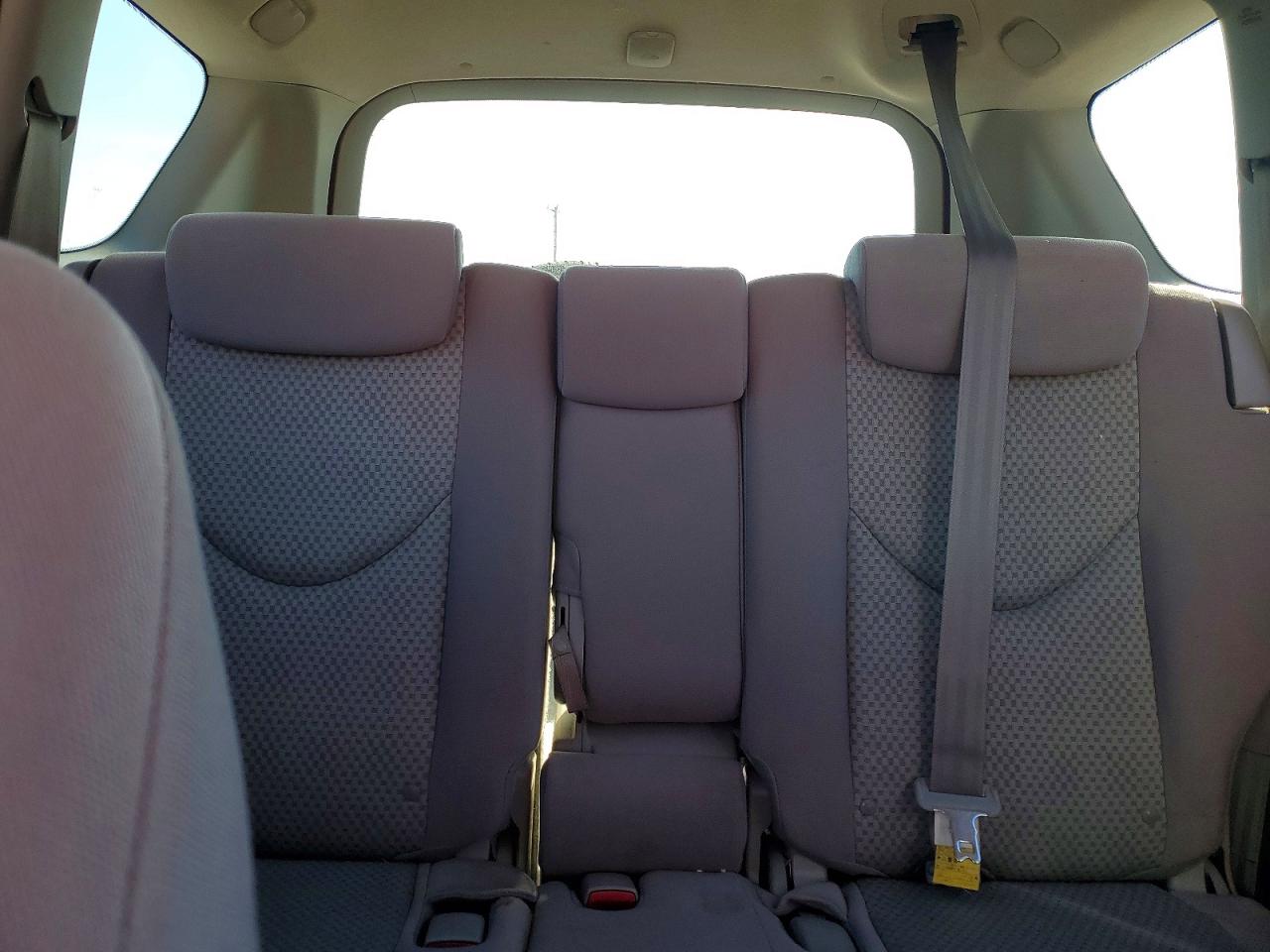 2006 Toyota Rav4 Base Красный vin: JTMBK33V666005429