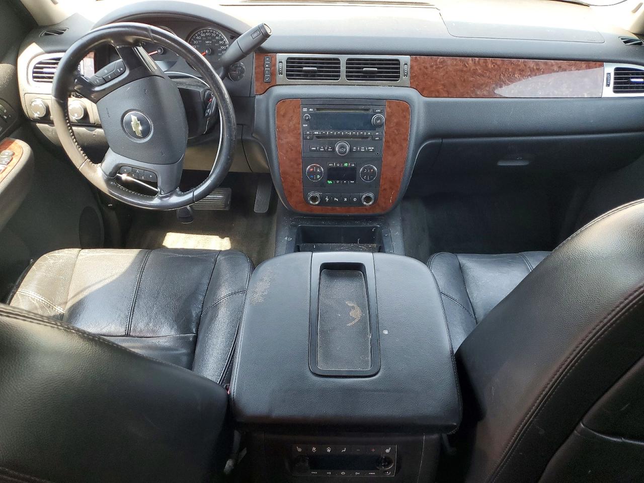 2007 Chevrolet Suburban K1500 Silver vin: 3GNFK16357G132986