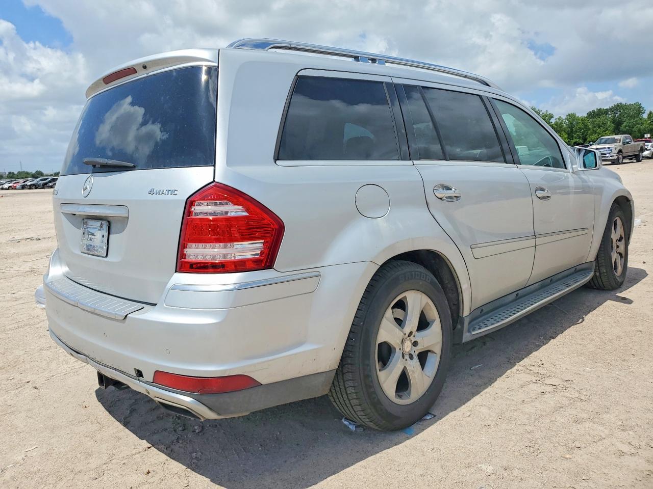 2012 Mercedes-benz Gl 450 4matic Серебряный vin: 4JGBF7BEXCA783315