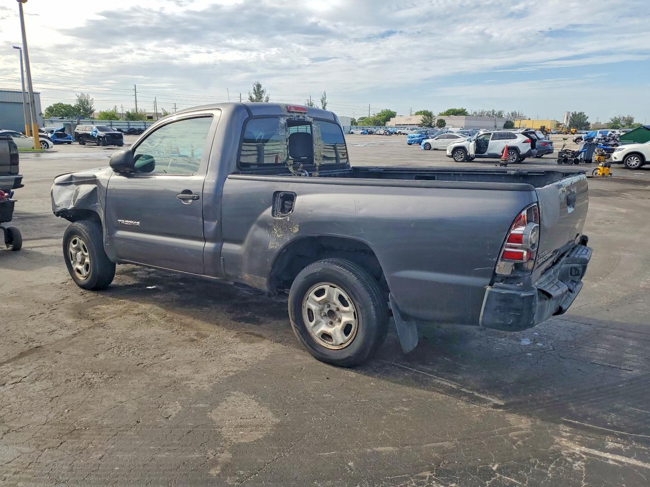 2011 Toyota Tacoma Base Silver vin: 5TFNX4CN4BX003784