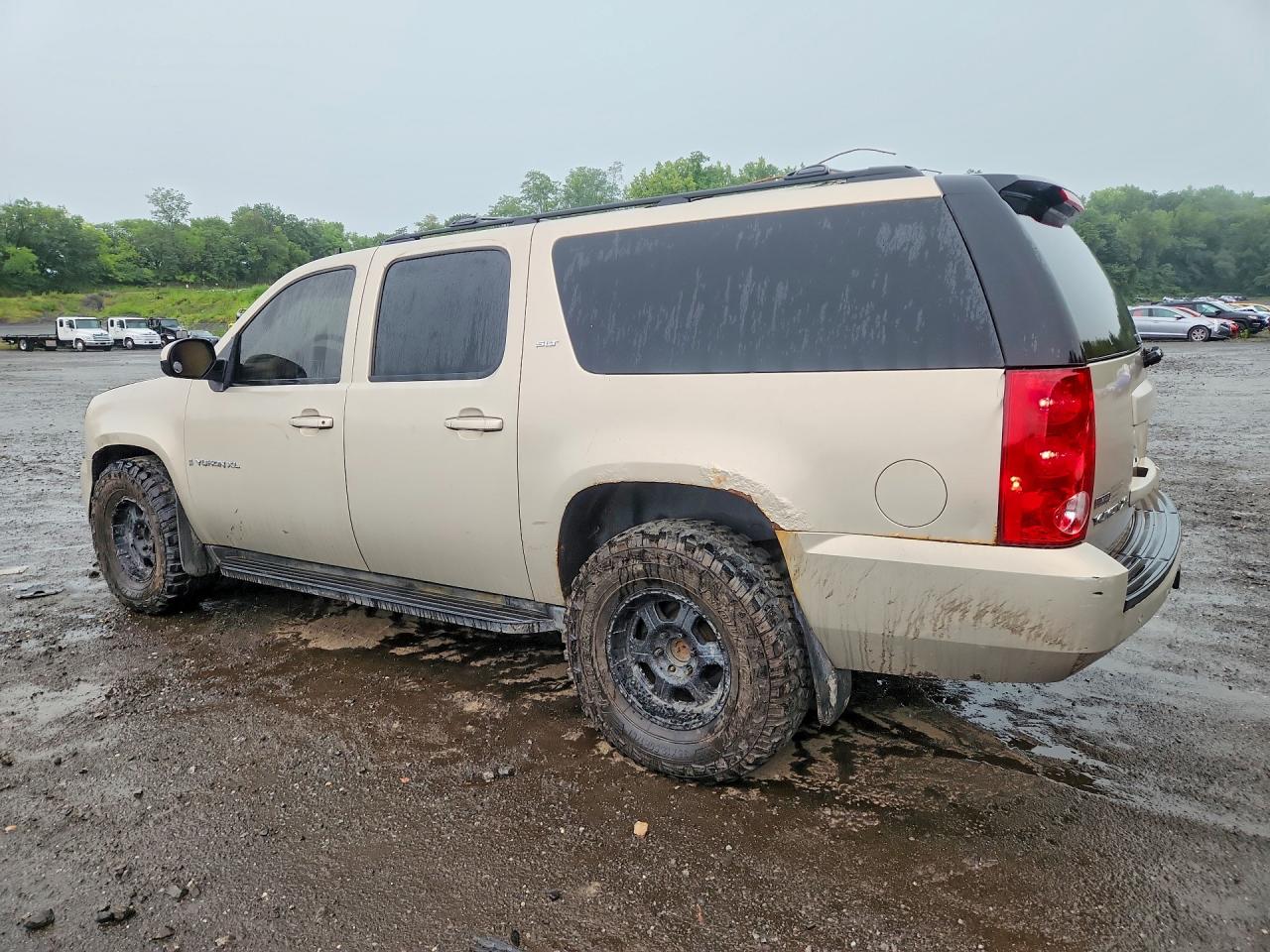 2008 Gmc Yukon Xl K1500 Tan vin: 1GKFK16308J138580