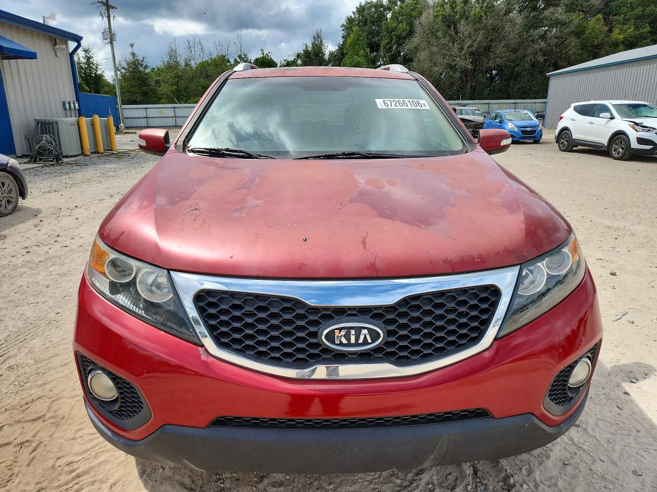 2011 Kia Sorento Lx Red vin: 5XYKT3A14BG028437