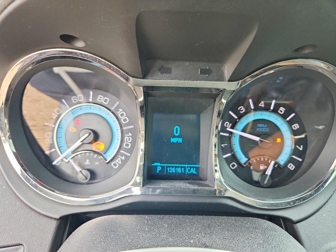 2010 Buick Lacrosse Cxl Silver vin: 1G4GC5EG0AF256626
