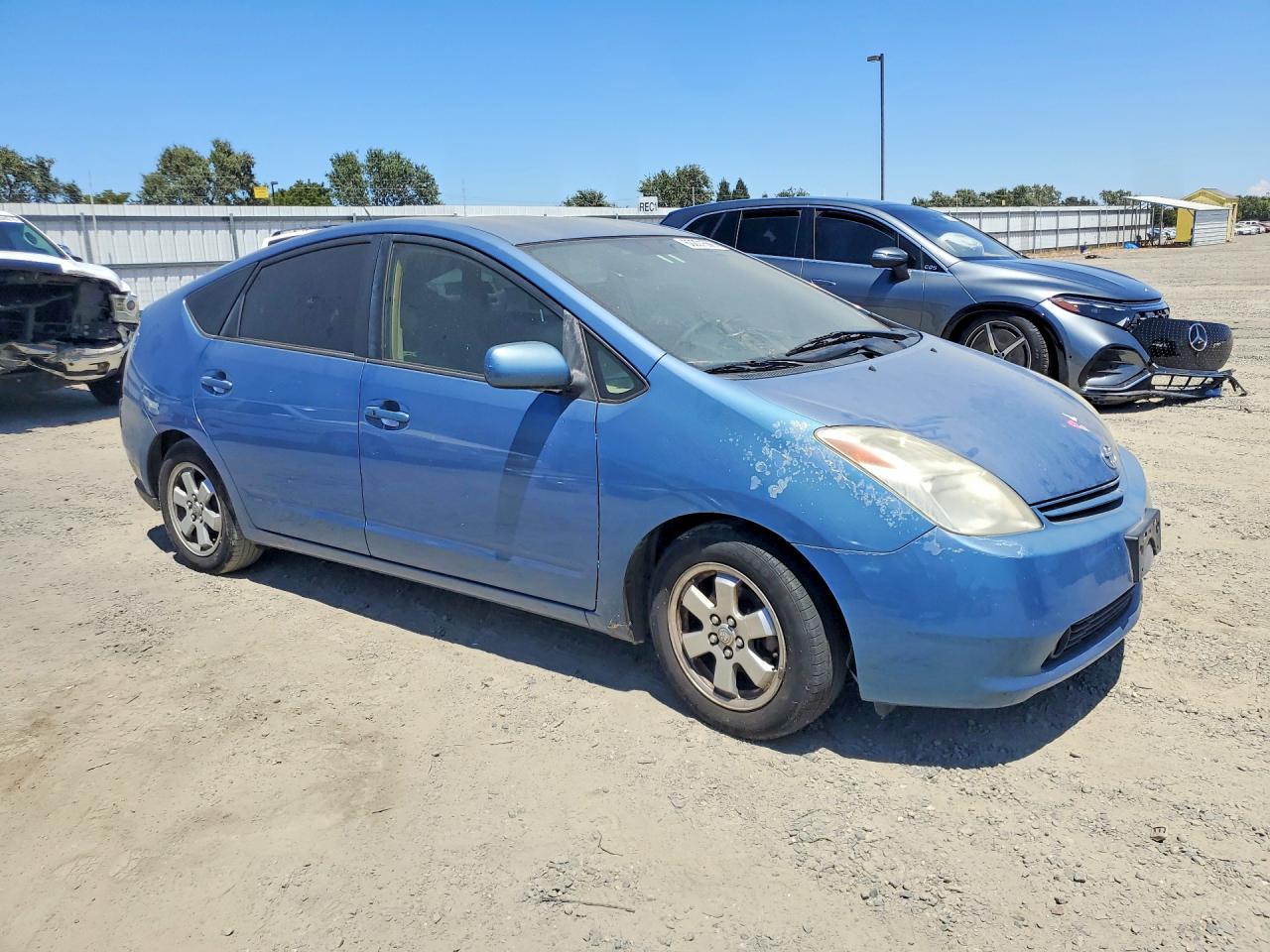 2005 Toyota Prius Base Blue vin: JTDKB20UX57048198