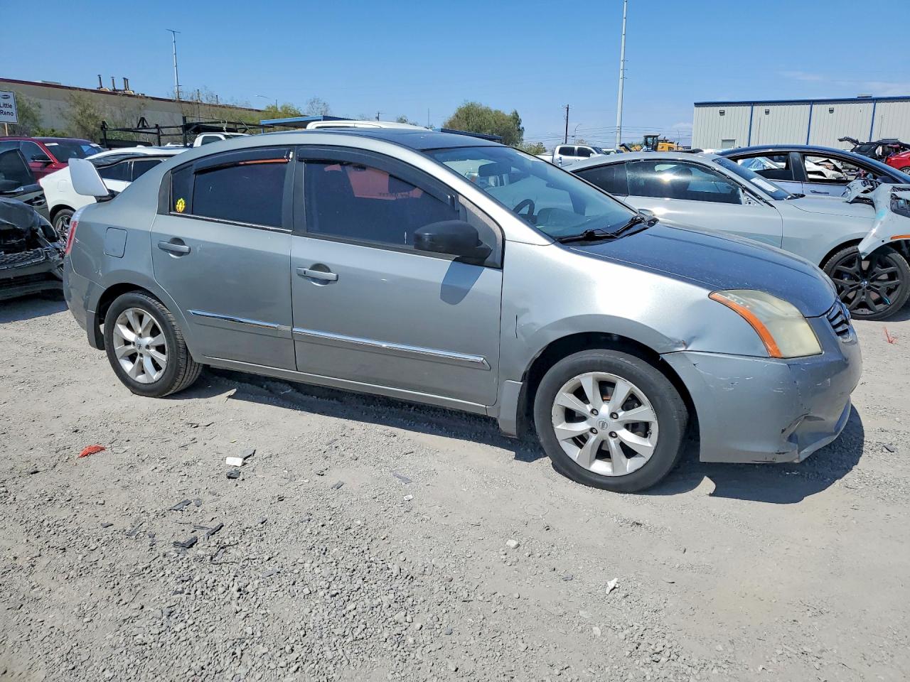 2012 Nissan Sentra 2.0 Серебряный vin: 3N1AB6AP8CL647561