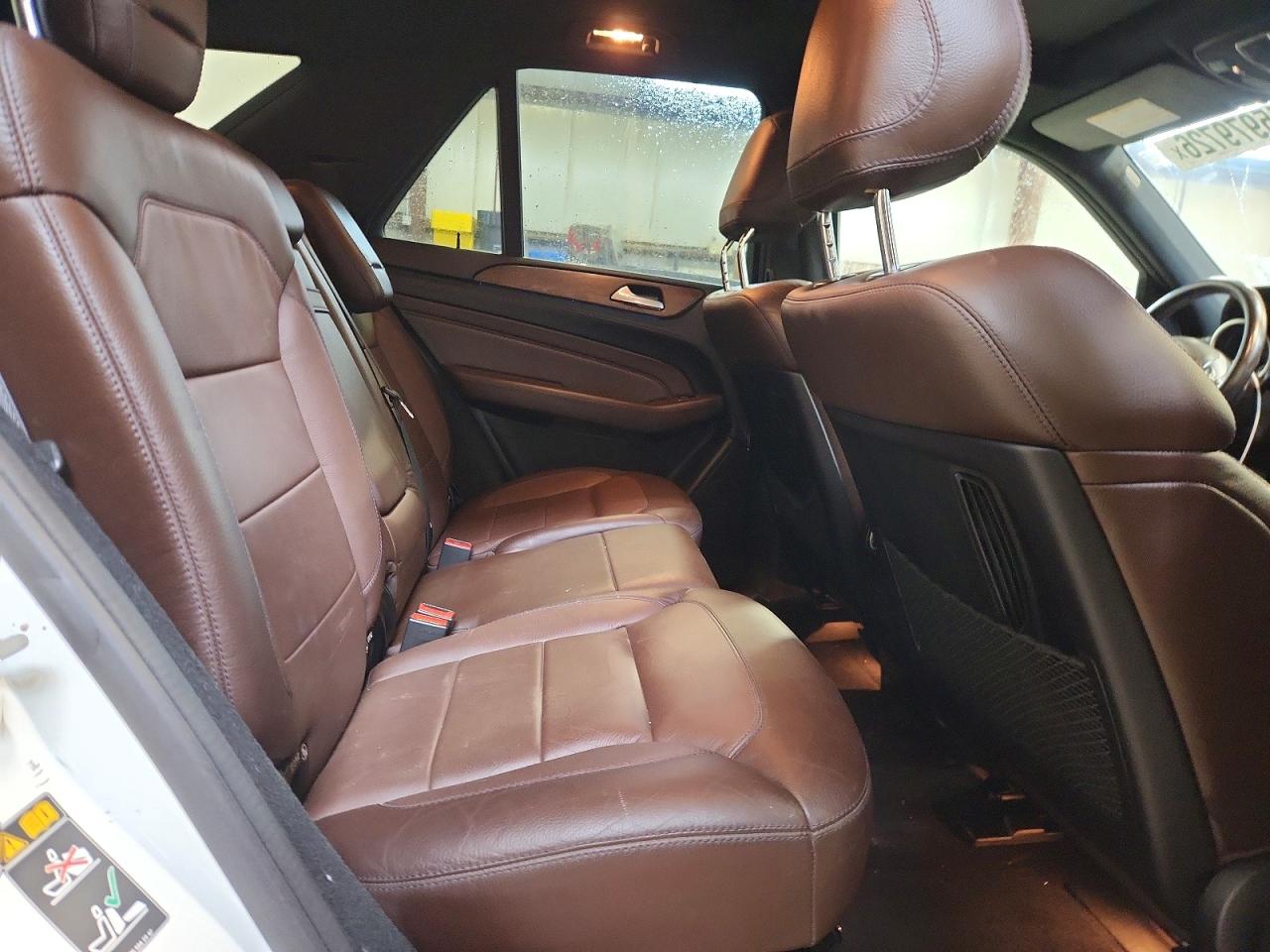 2014 Mercedes-benz Ml 550 4matic Белый vin: 4JGDA7DB6EA400578