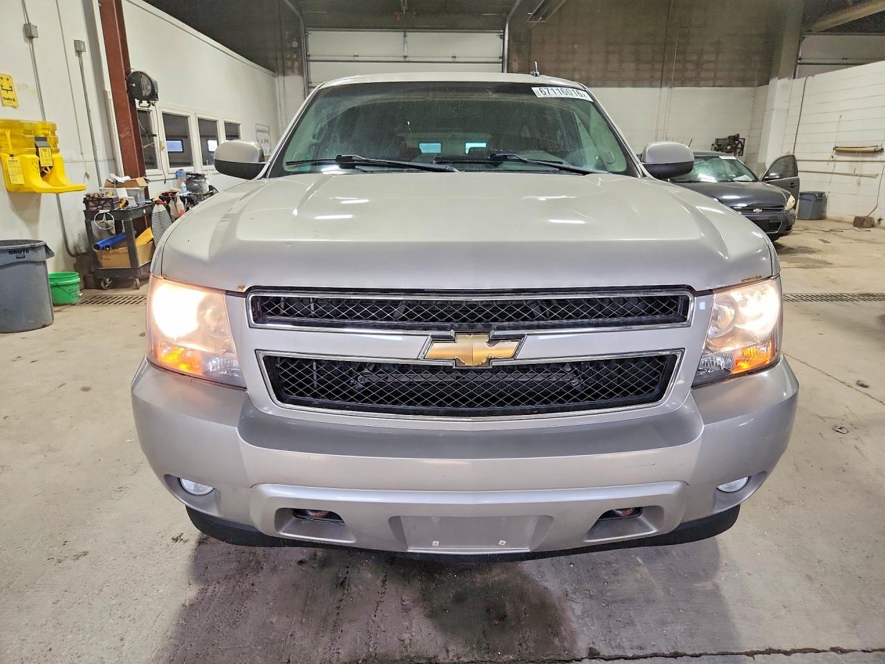 2009 Chevrolet Suburban K1500 Lt Silver vin: 1GNFK26319R249831