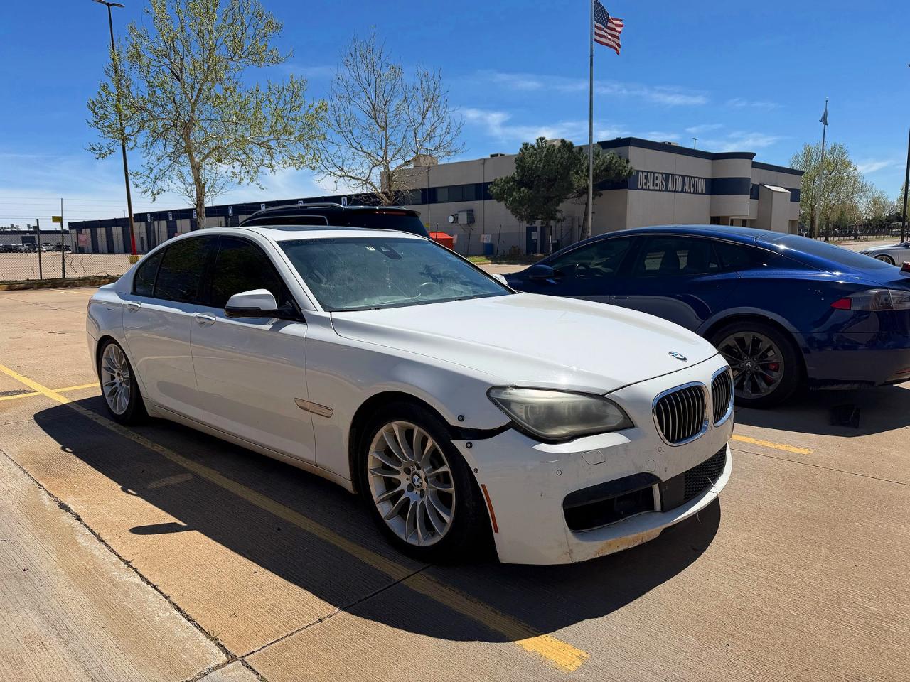 2015 Bmw 750 I White vin: WBAYA8C56FD825805