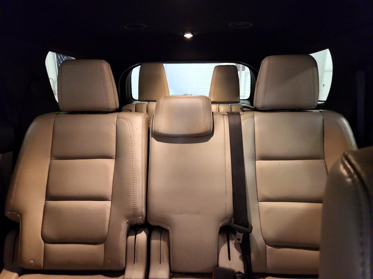 2012 Ford Explorer Xlt Red vin: 1FMHK8D87CGA32768