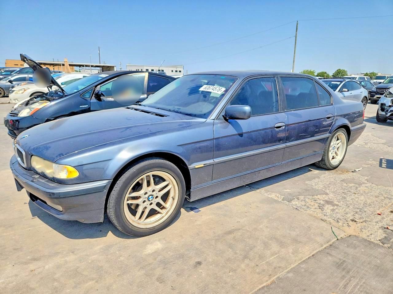 WBAGH834X1DP18182