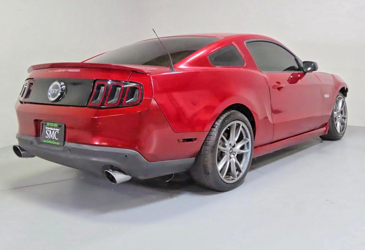 2014 Ford Mustang Gt Красный vin: 1ZVBP8CF0E5321594