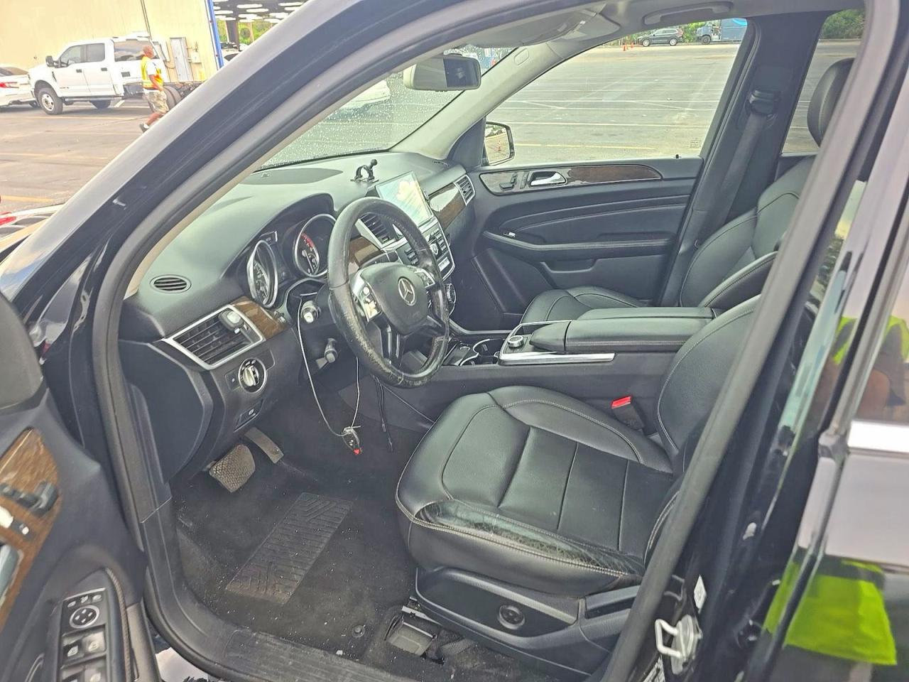 2015 Mercedes-benz Ml 350 Черный vin: 4JGDA5JB7FA557255