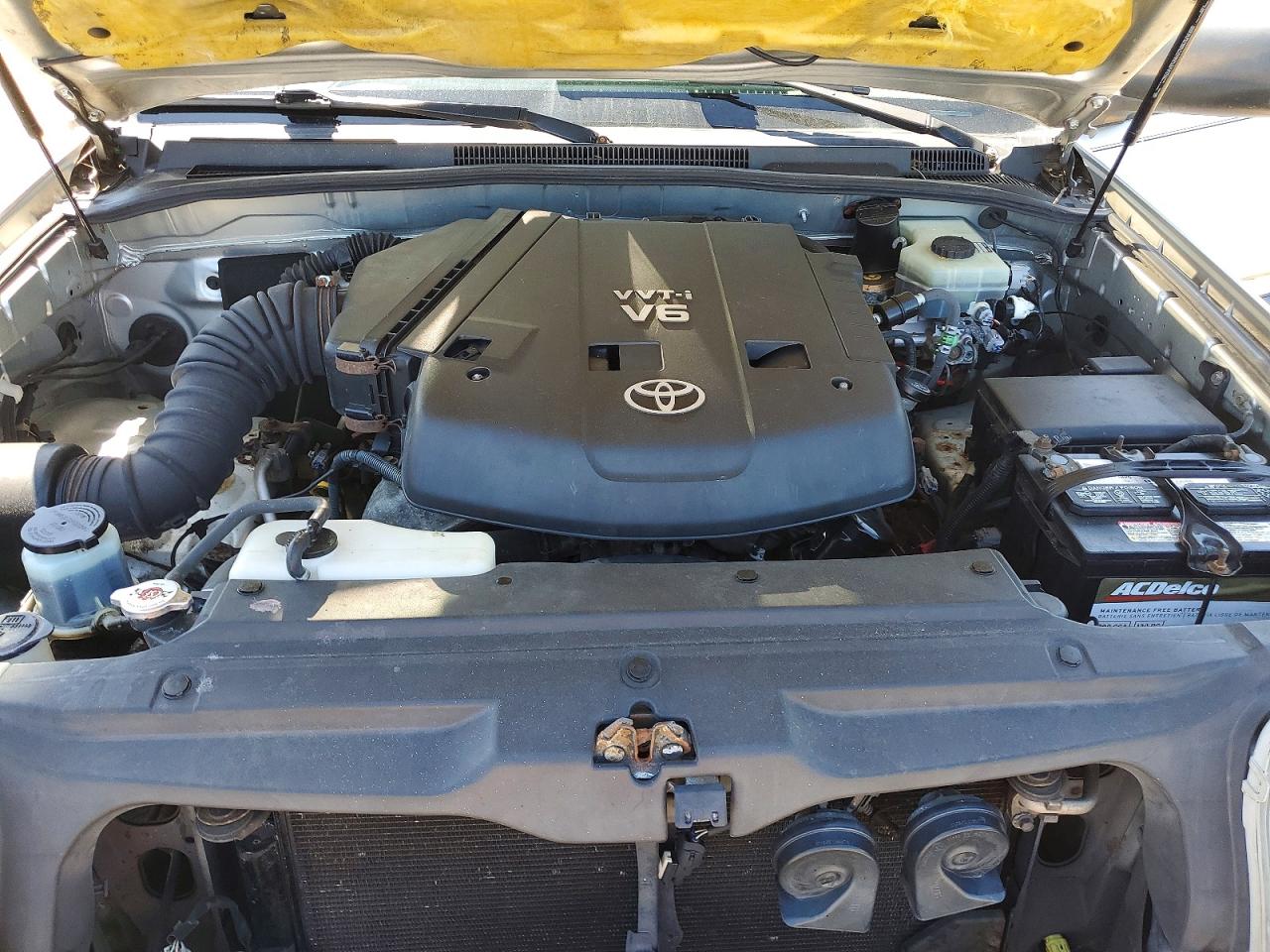 2003 Toyota 4runner Sr5 Silver vin: JTEBU14R230006698