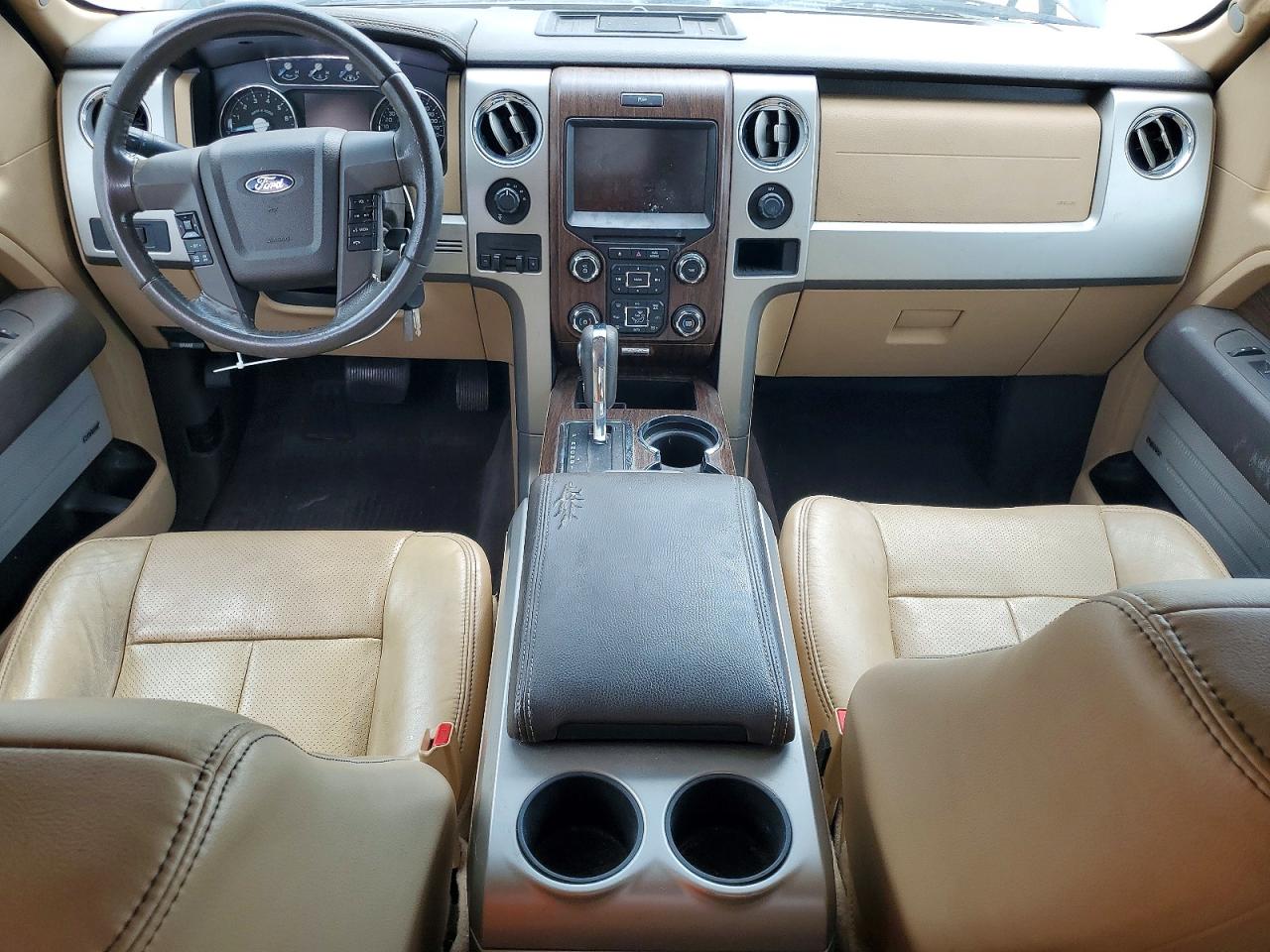 2013 Ford F150 Super Cab Черный vin: 1FTFX1ET4DFB98051