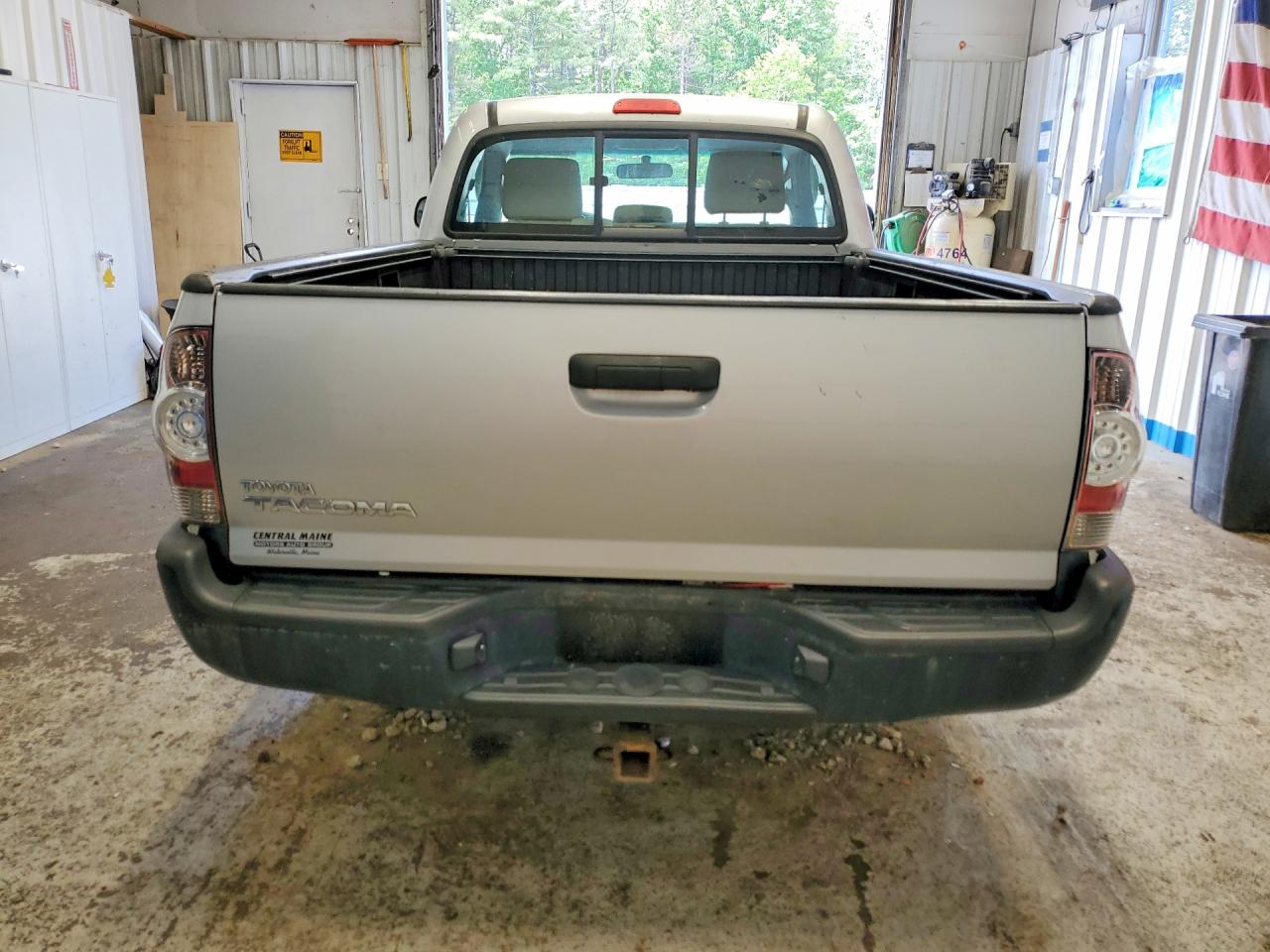 2011 Toyota Tacoma Base Silver vin: 5TFNX4CN8BX004579