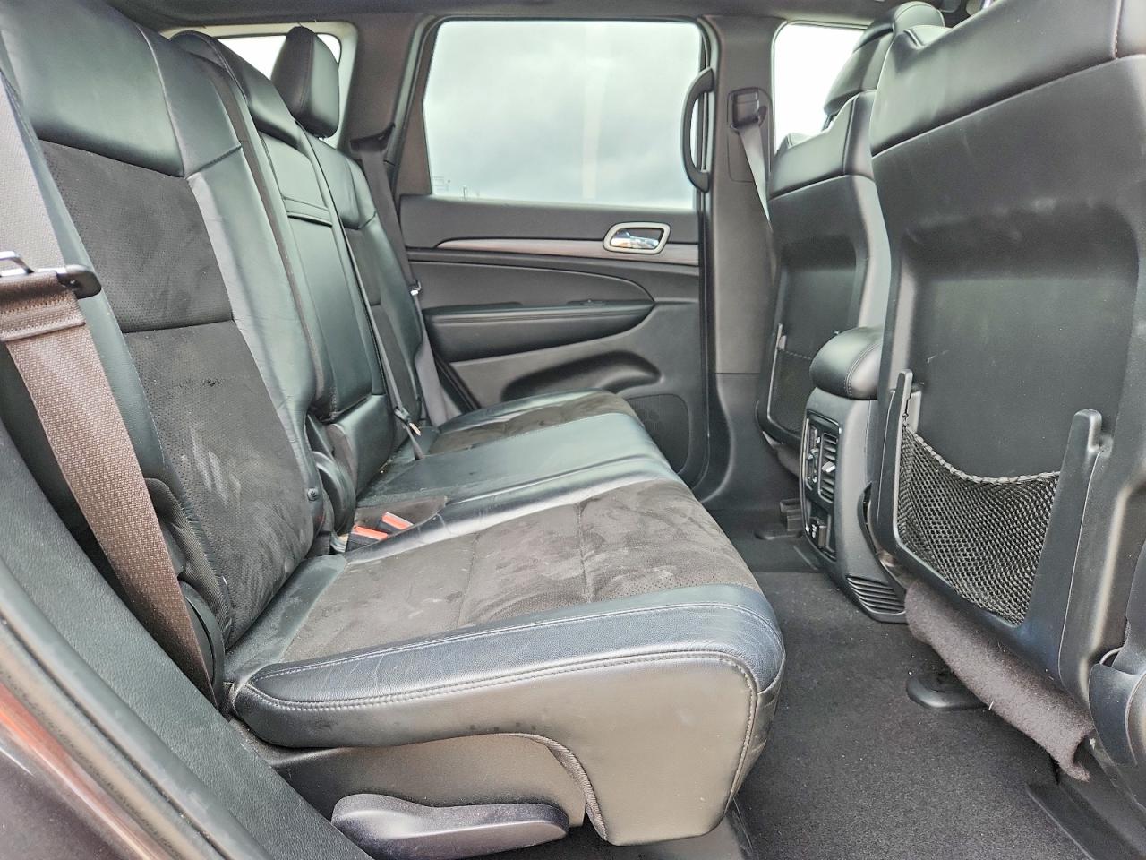 2020 Jeep Grand Cherokee Laredo Серый vin: 1C4RJEAG8LC316729