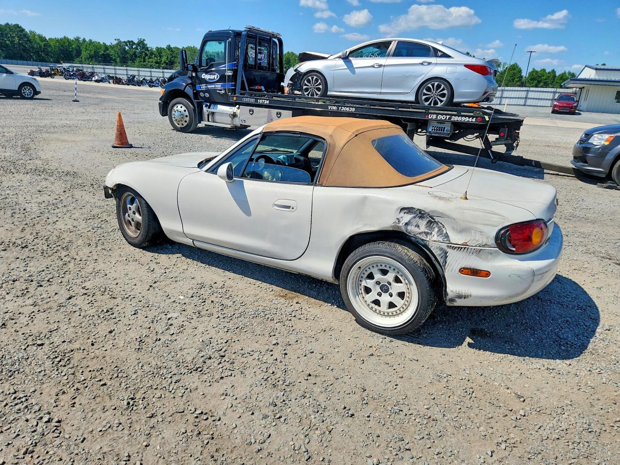 1999 Mazda Mx-5 Miata White vin: JM1NB3535X0109472