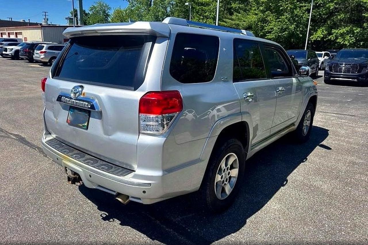 2012 Toyota 4runner Sr5 Серебряный vin: JTEBU5JR5C5104350