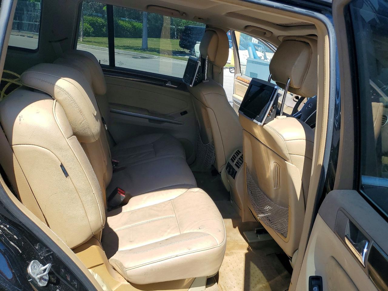 2011 Mercedes-benz Gl 550 4matic Черный vin: 4JGBF8GEXBA739411