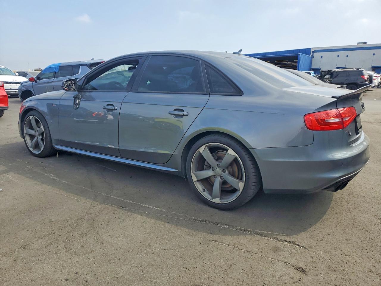 2015 Audi A4 Premium Plus Gray vin: WAUFFAFL8FA076727