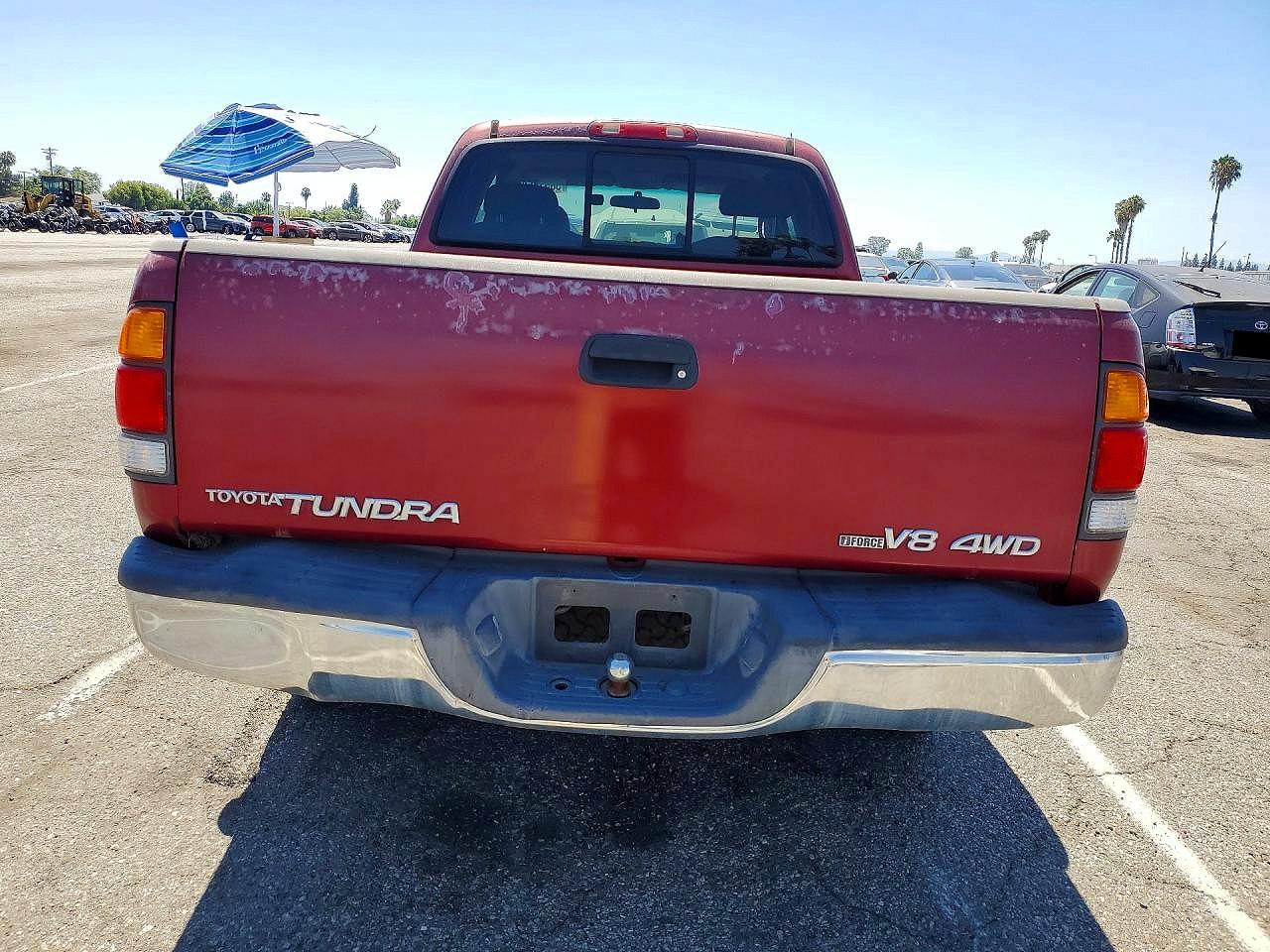 2002 Toyota Tundra Access Cab Limited Red vin: 5TBBT48162S289561