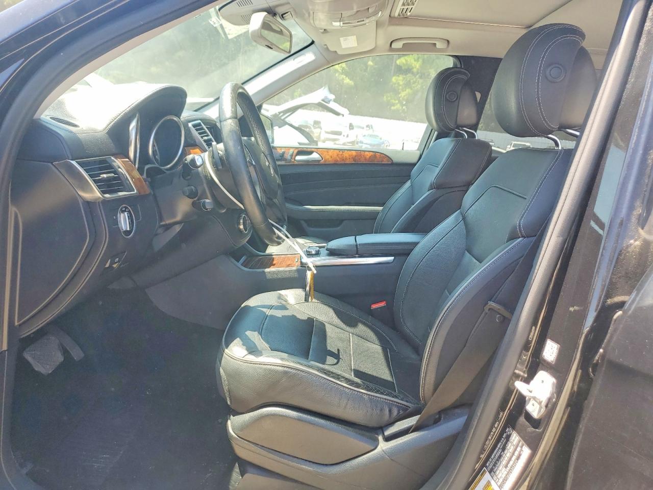 2014 Mercedes-benz Ml 550 4matic Черный vin: 4JGDA7DB6EA343959