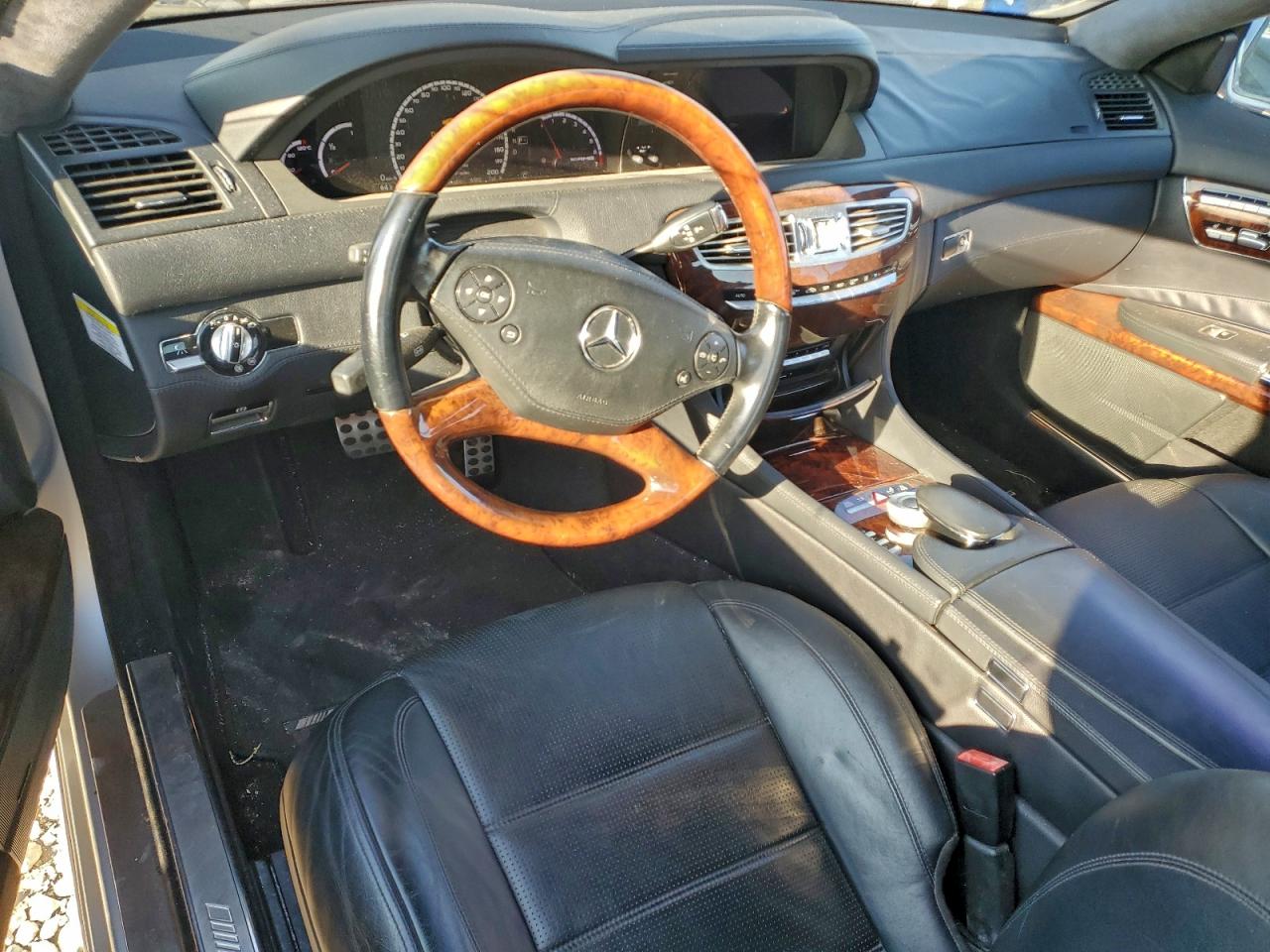 2011 Mercedes-benz Cl 63 Amg Silver vin: WDDEJ7EB5BA027011