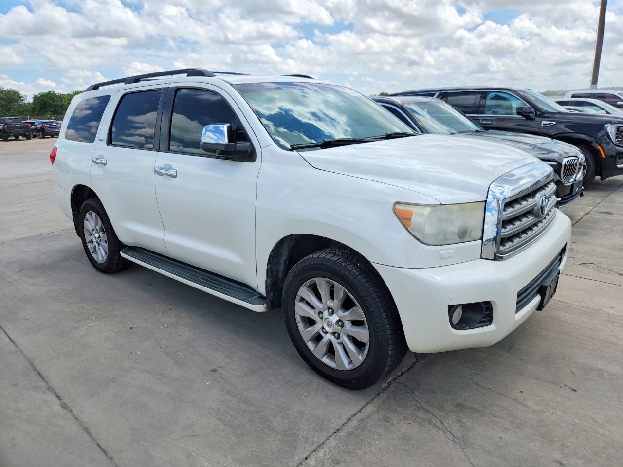 2014 Toyota Sequoia Platinum White vin: 5TDYY5G1XES055132