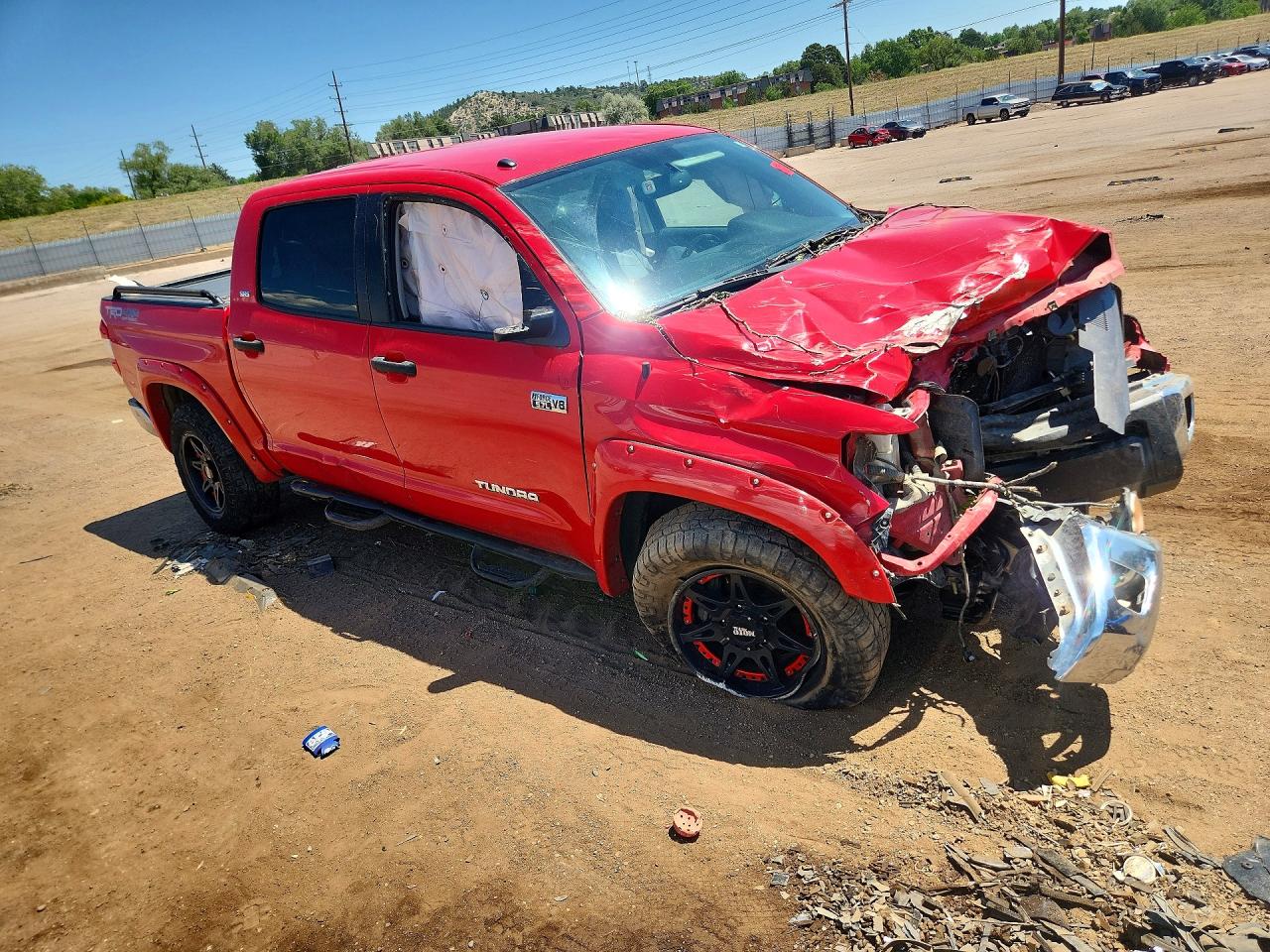 2014 Toyota Tundra Crewmax Sr5 Red vin: 5TFDY5F17EX404158