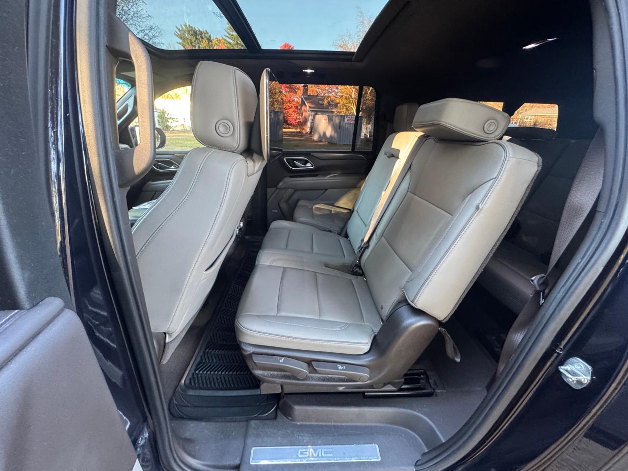 2021 Gmc Yukon Xl K1500 Slt Синий vin: 1GKS2GKD1MR310983