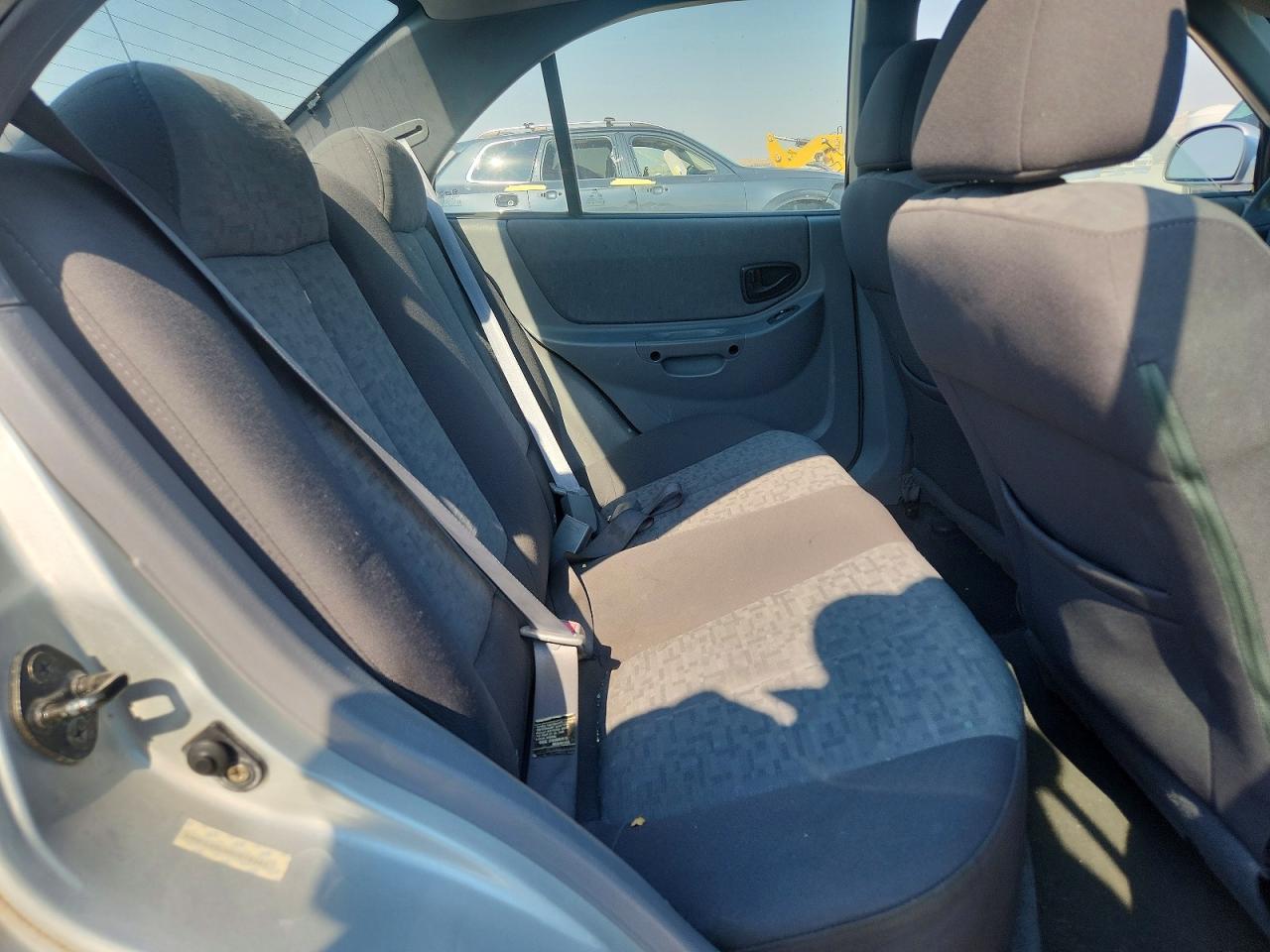2005 Hyundai Accent Gls Silver vin: KMHCG45C05U578484